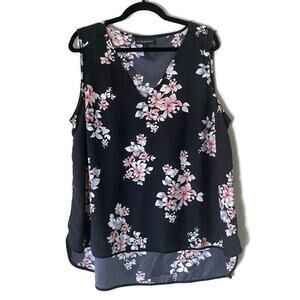 Lane Bryant Navy Blue Floral Print Sleeveless Blouse Tank Top 18